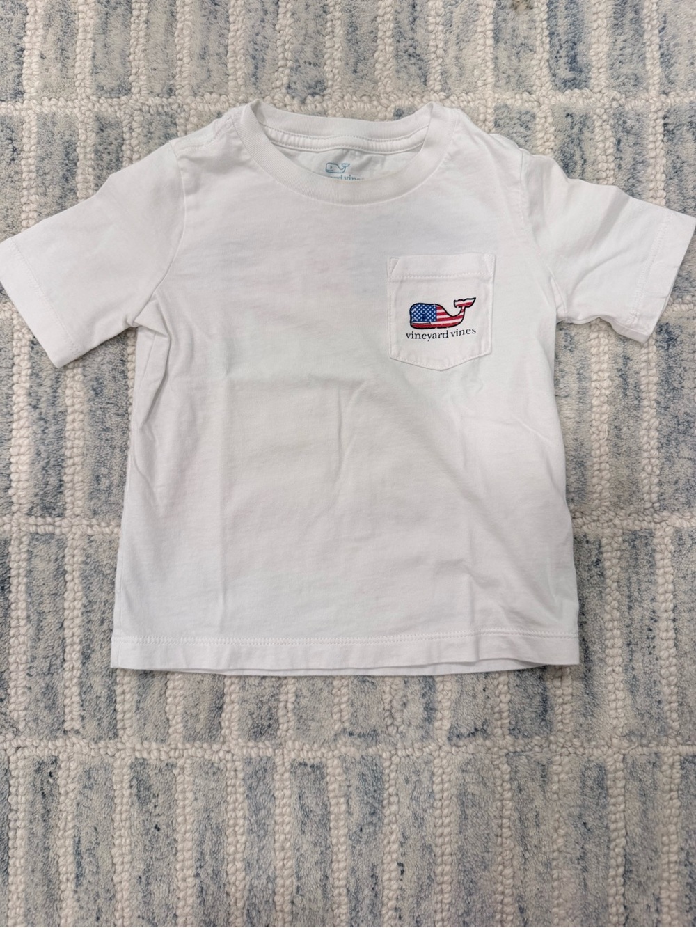 Vineyard Vines White Short-Sleeve Pocket Tee with Flag Whale